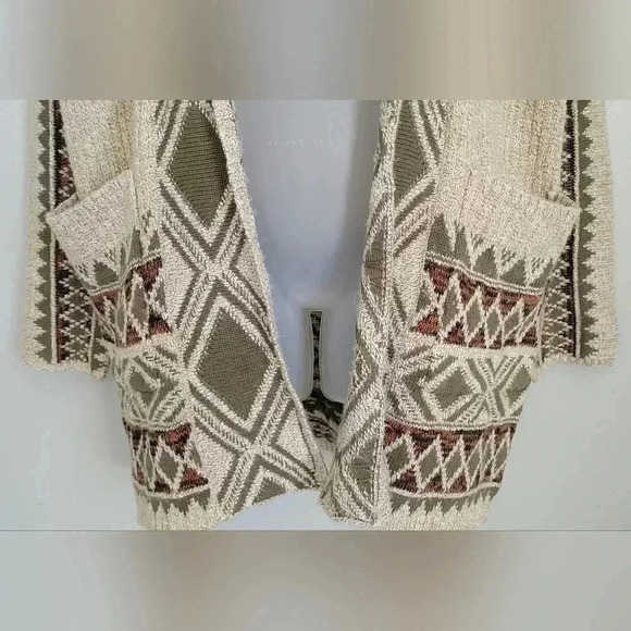 Lucky Brand Cardigan Sweater Womens Size M Jacquard Knit Aztec Geometric print - Picture 5 of 11